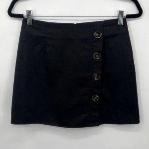 Sadie & Love Black Cotton Back Zip Mini Skirt with button details Size Small